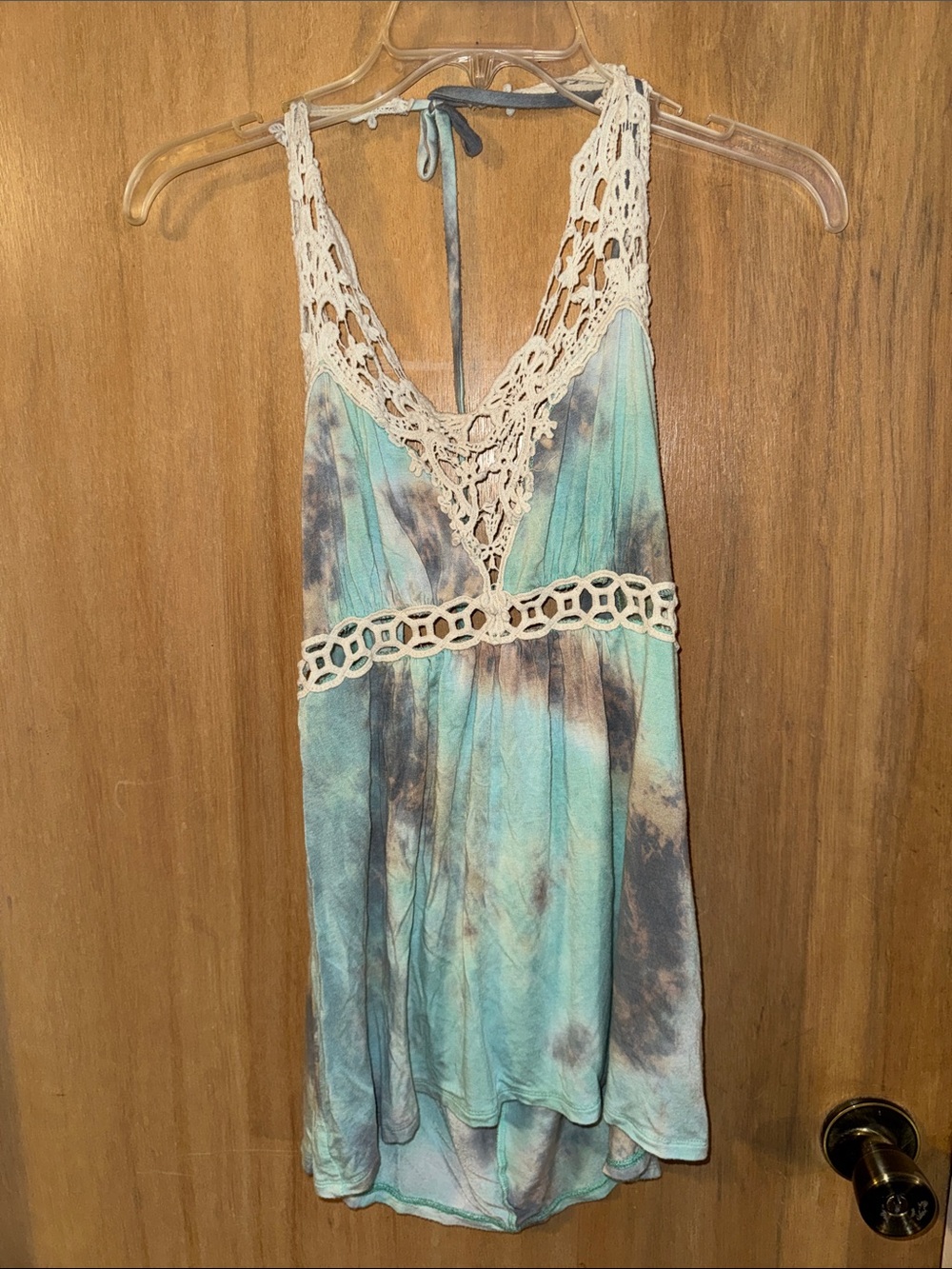BENUS Boho Crochet-Trim Tie-Dye Halter Tank Top Low Cut Back Medium